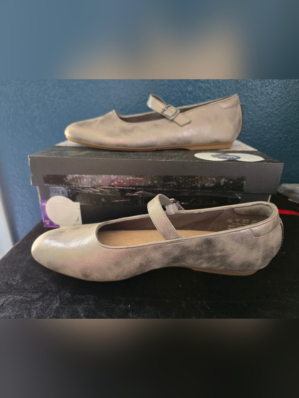 Dr. Scholl's Wexley Metallic Pewter Mary Jane Flats Sz 9.5 - Picture 6 of 11